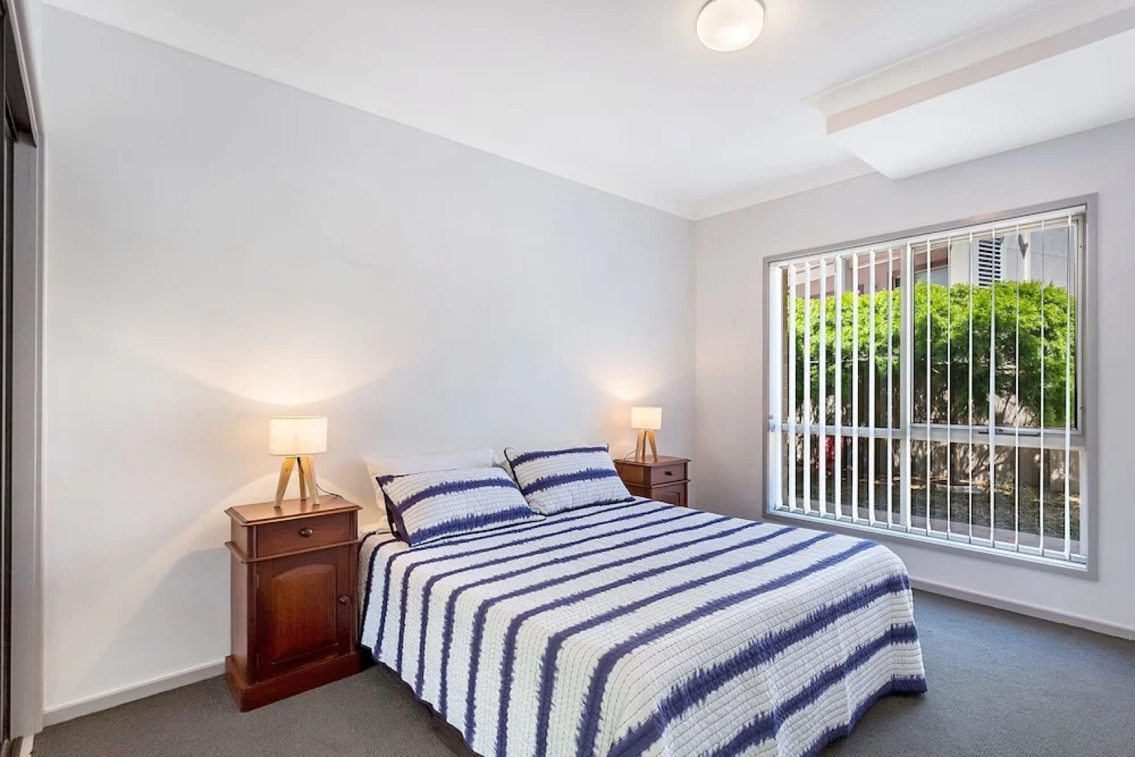 Ronald Avenue, Unit 2/36