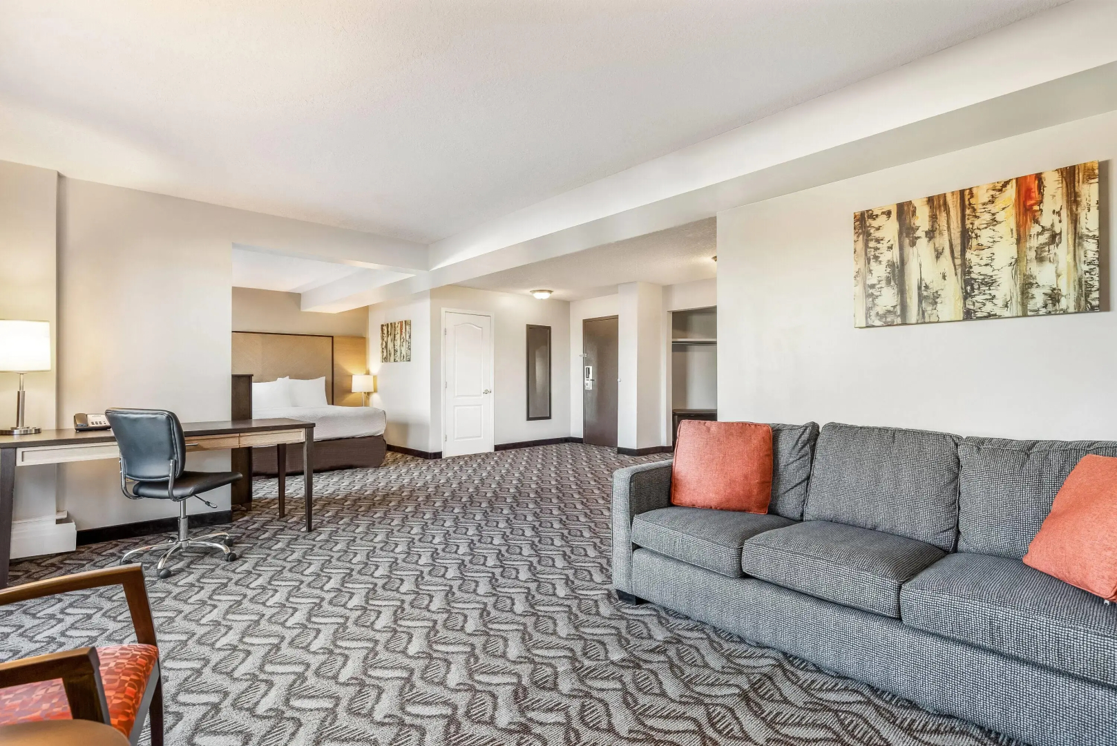 Days Inn by Wyndham Airdrie