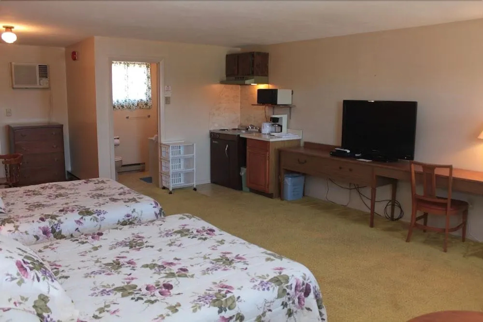 The Inn Between the Beaches