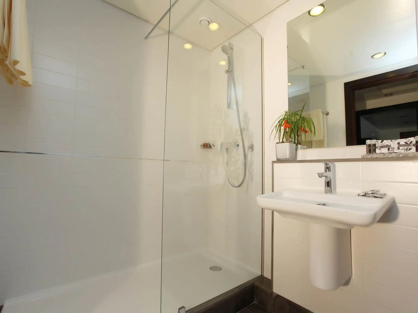 Corail Suites Hotel