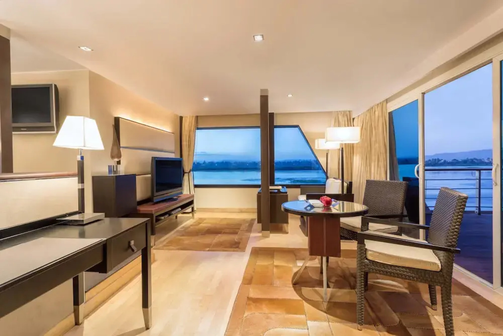 HS The Oberoi Zahra, Luxor-Aswan 7 Night Cruise Tue-Tue