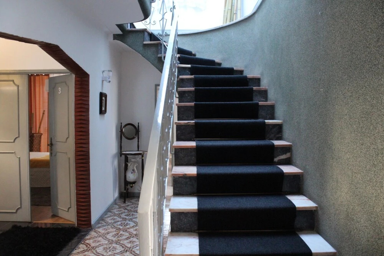 Colina Guesthouse - Braga