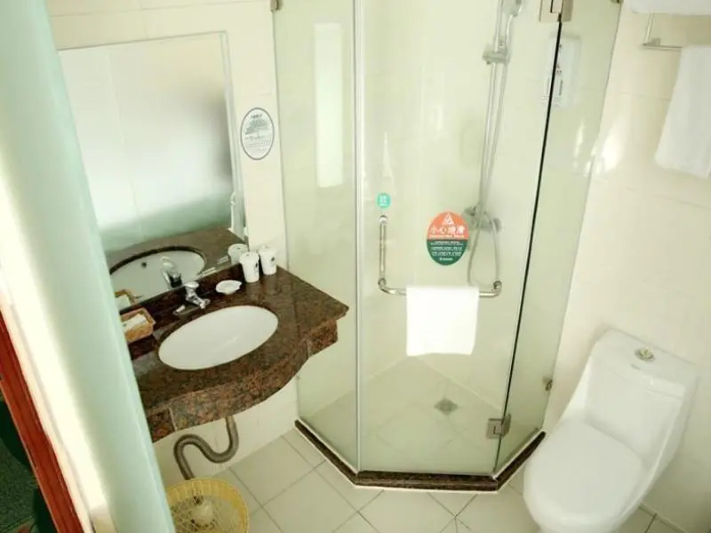 GreenTree Inn Shandong Weihai Wendeng Wenjing Building Business Hotel