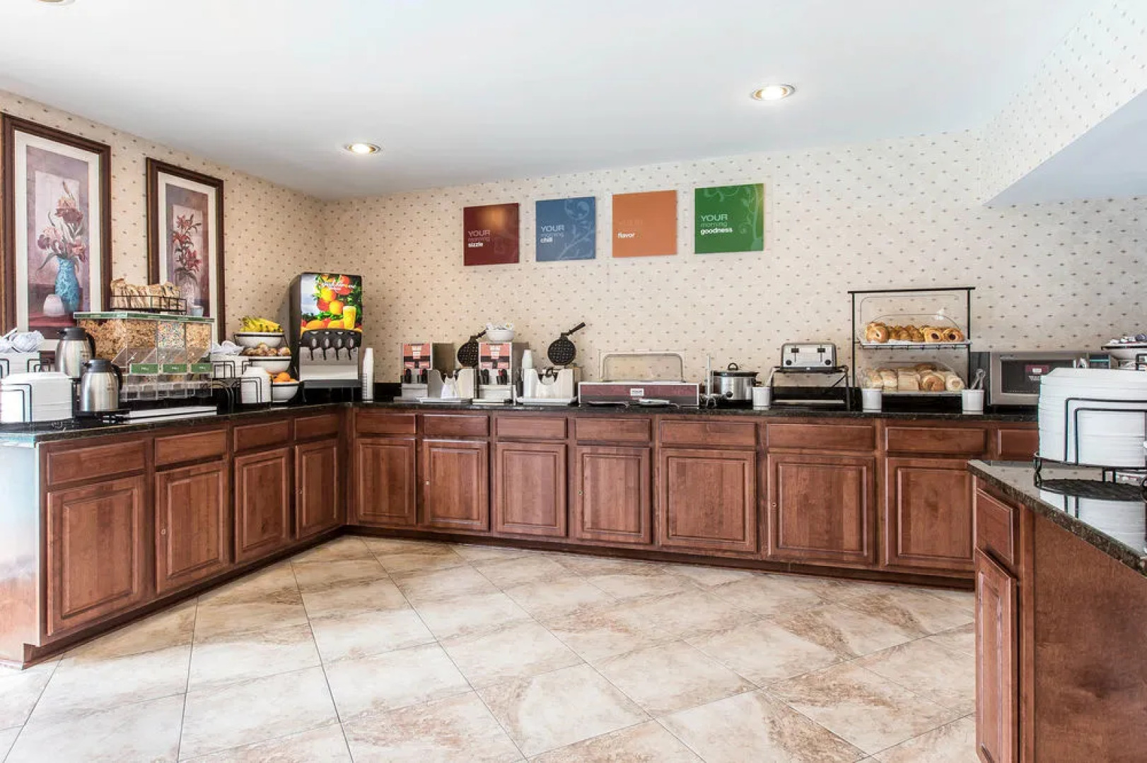 Comfort Inn & Suites at Robins Air Force Base