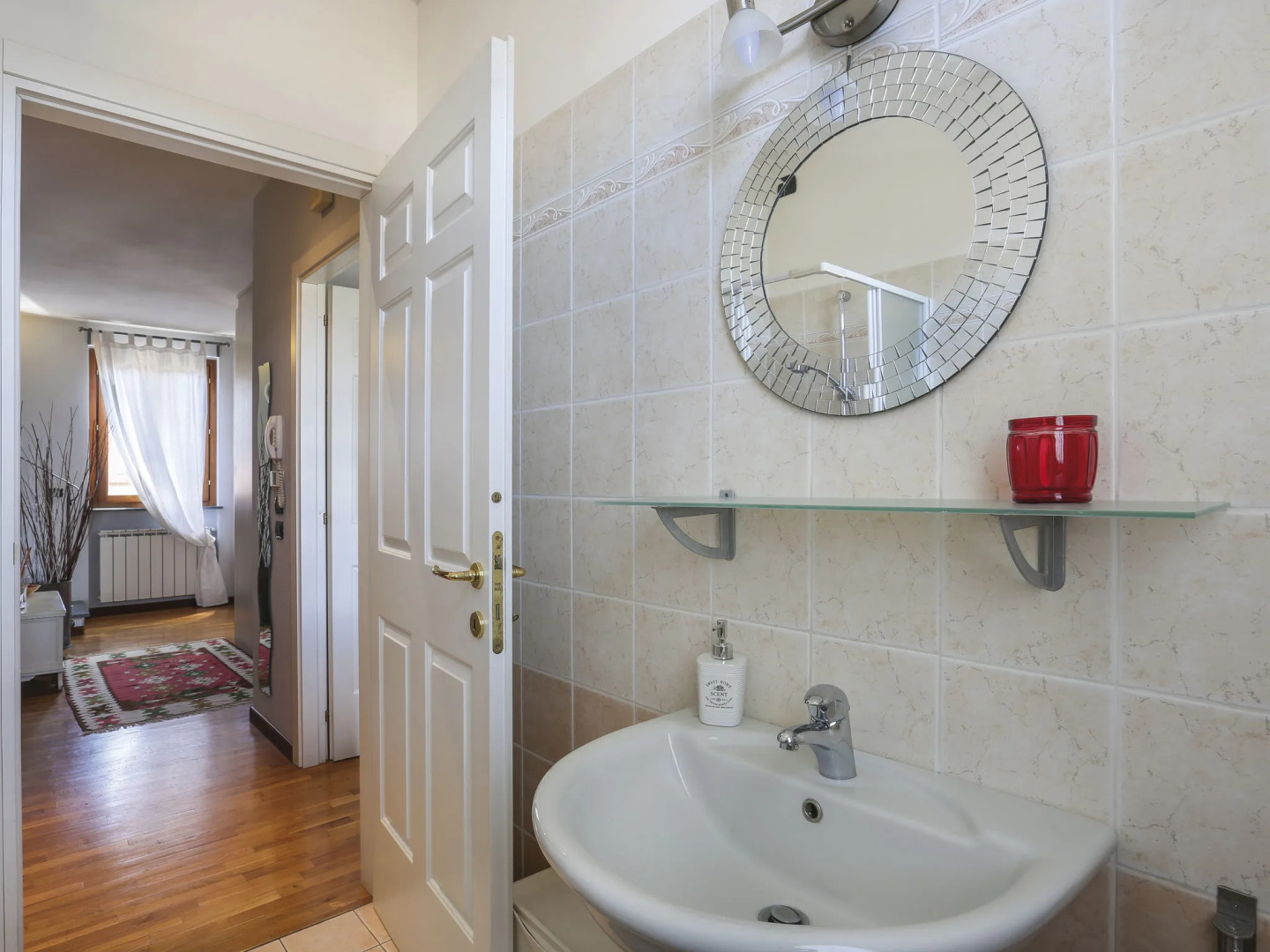 Locazione Turistica La Rondine (LUU280)