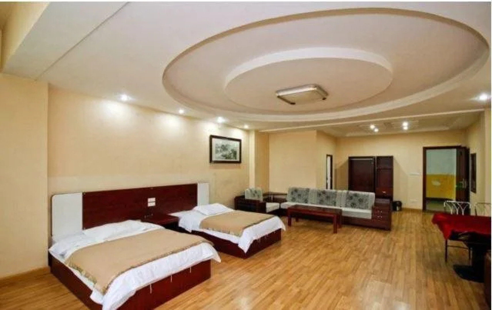 Jinzhai Holiday Business Hotel