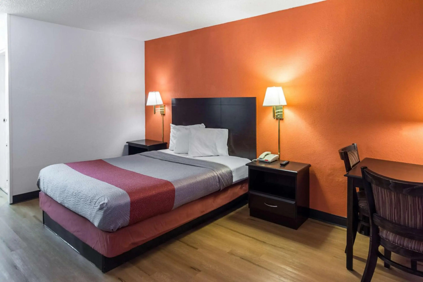 Motel 6 Groton, CT—Casinos Nearby