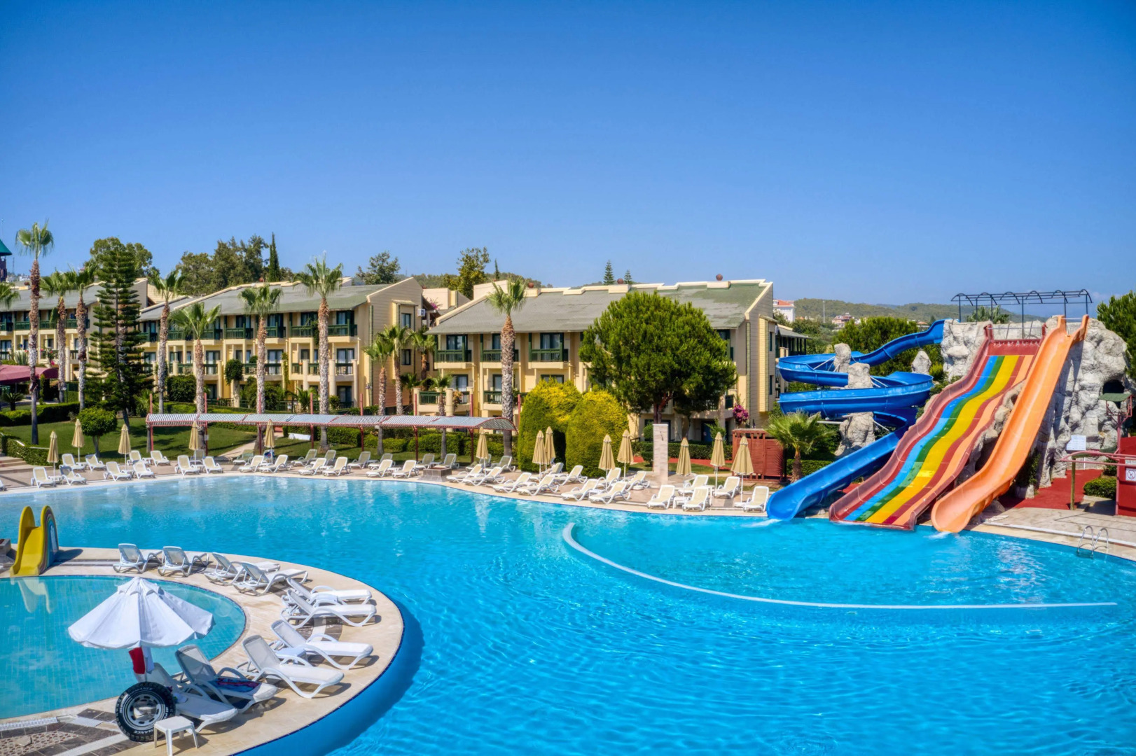 Oz Hotels İncekum Beach Resort