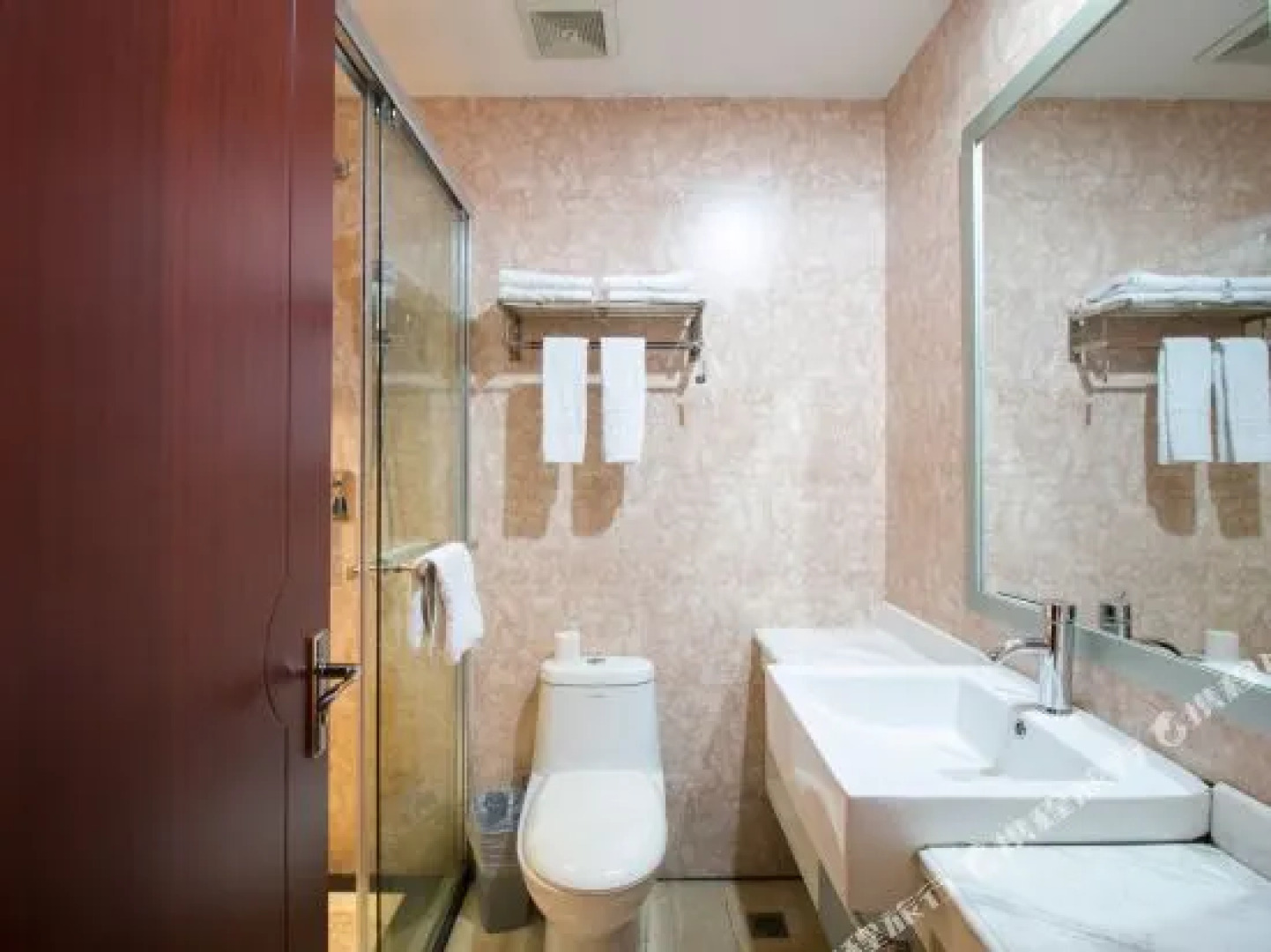 衢州煌家时尚酒店