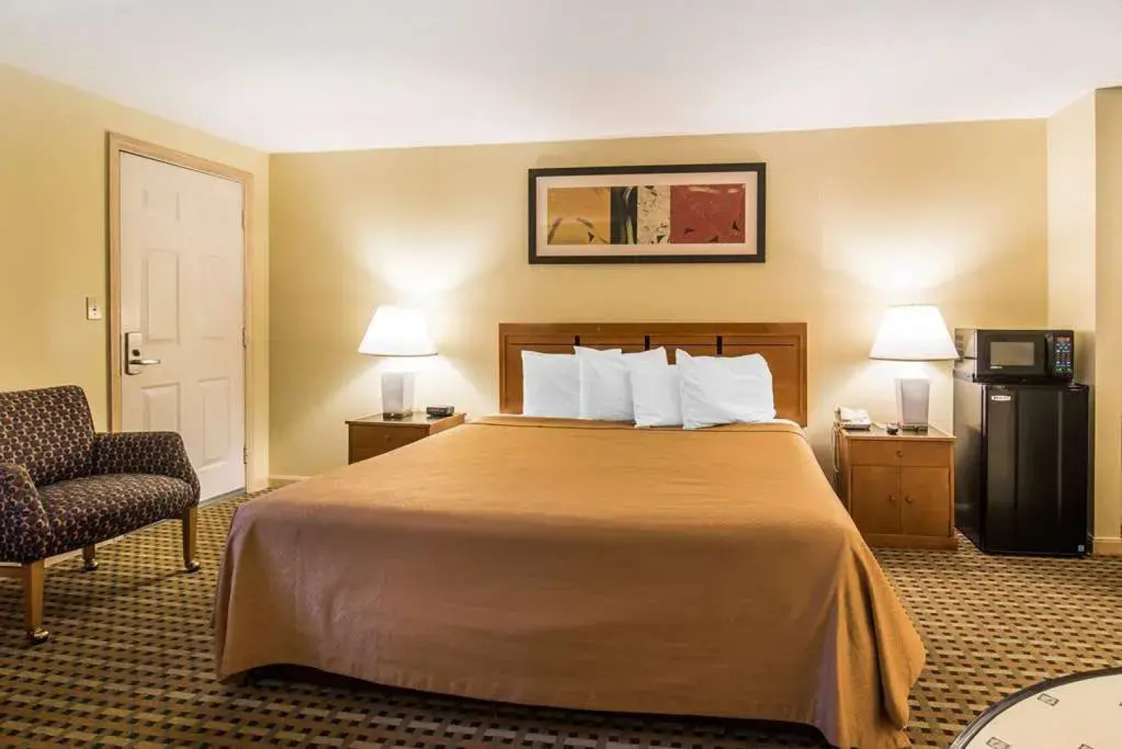 Econo Lodge Inn & Suites Lincoln