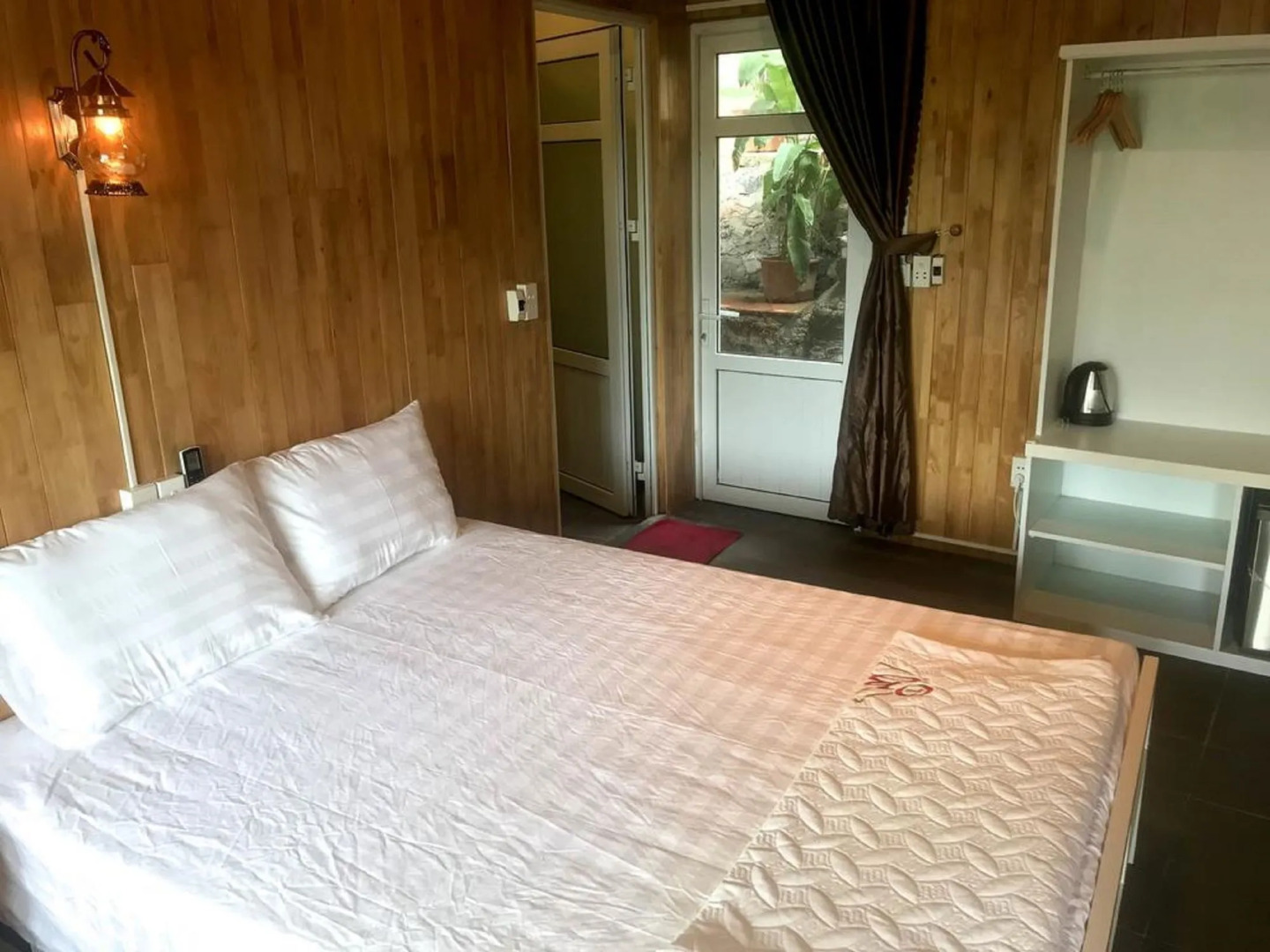 Catba Oasis Bungalows