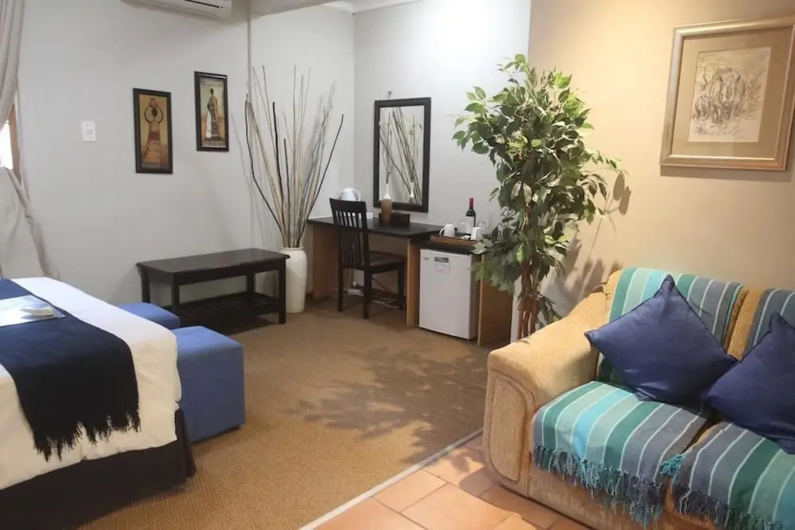 Rhino Coast Guest House