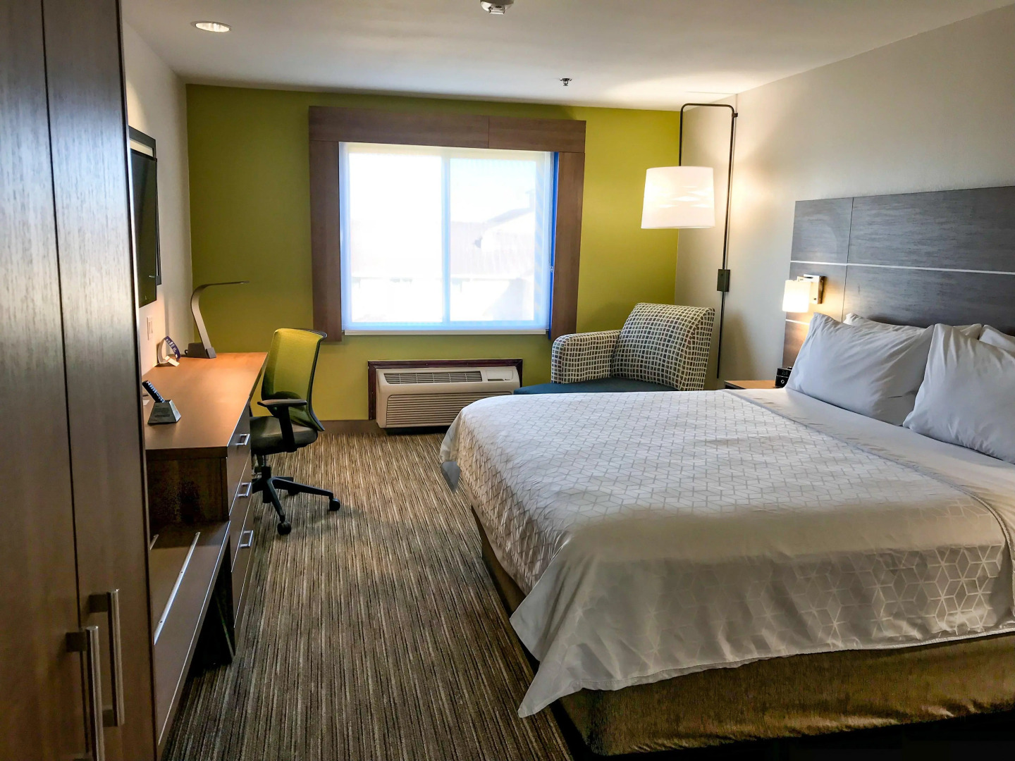 Holiday Inn Express & Suites Lubbock West by IHG