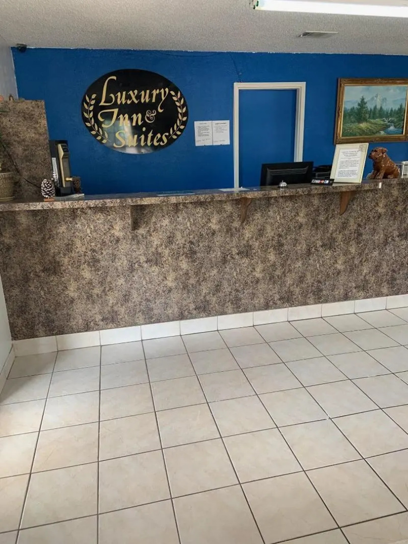 Luxury Inn & Suites Forrest City