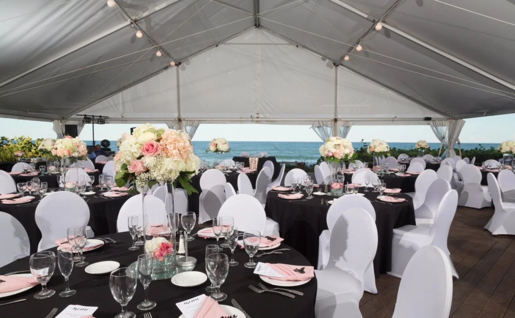 Crowne Plaza Melbourne - Oceanfront by IHG