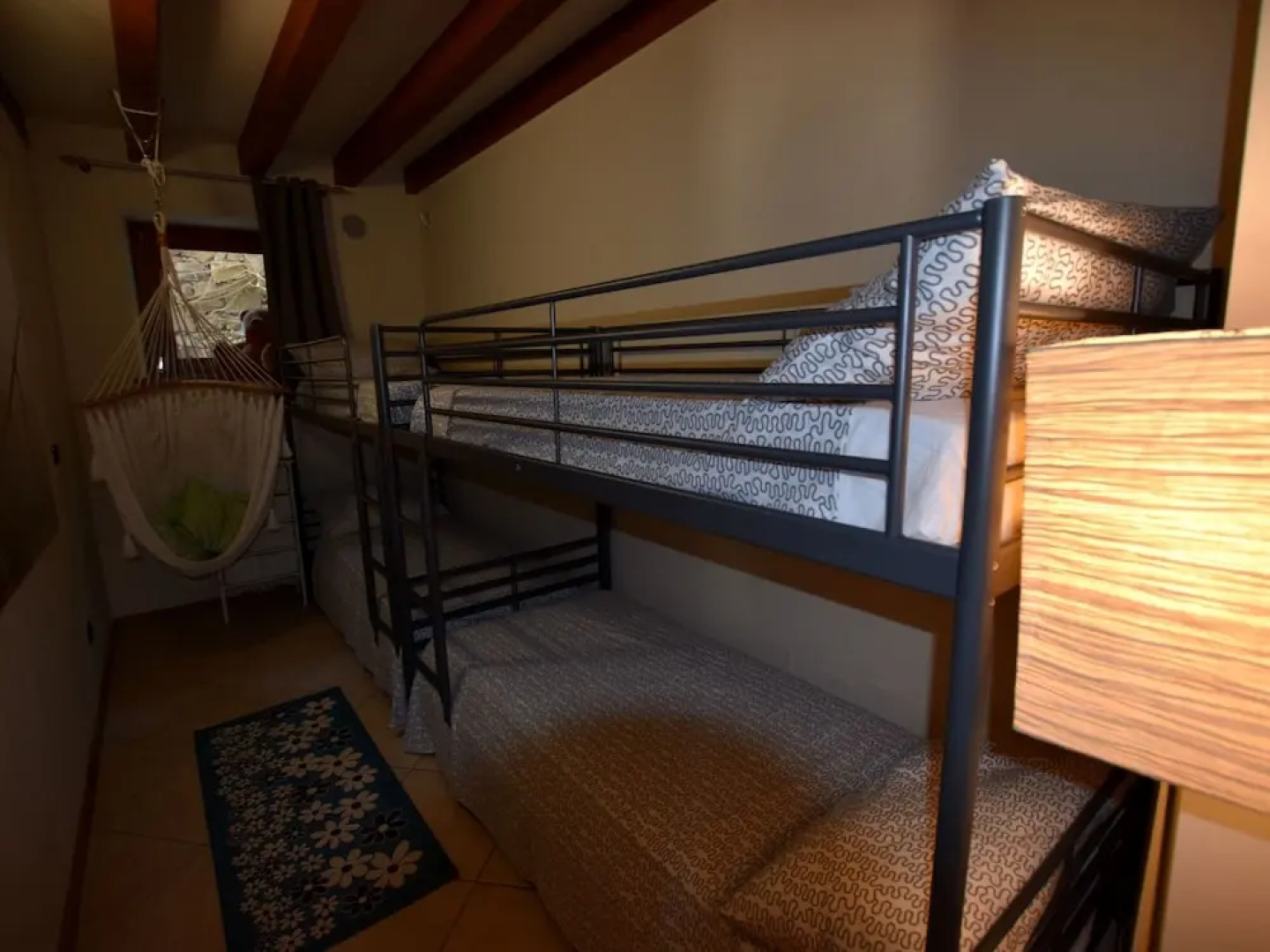 Flat in Villa, With Garden, Barbecue