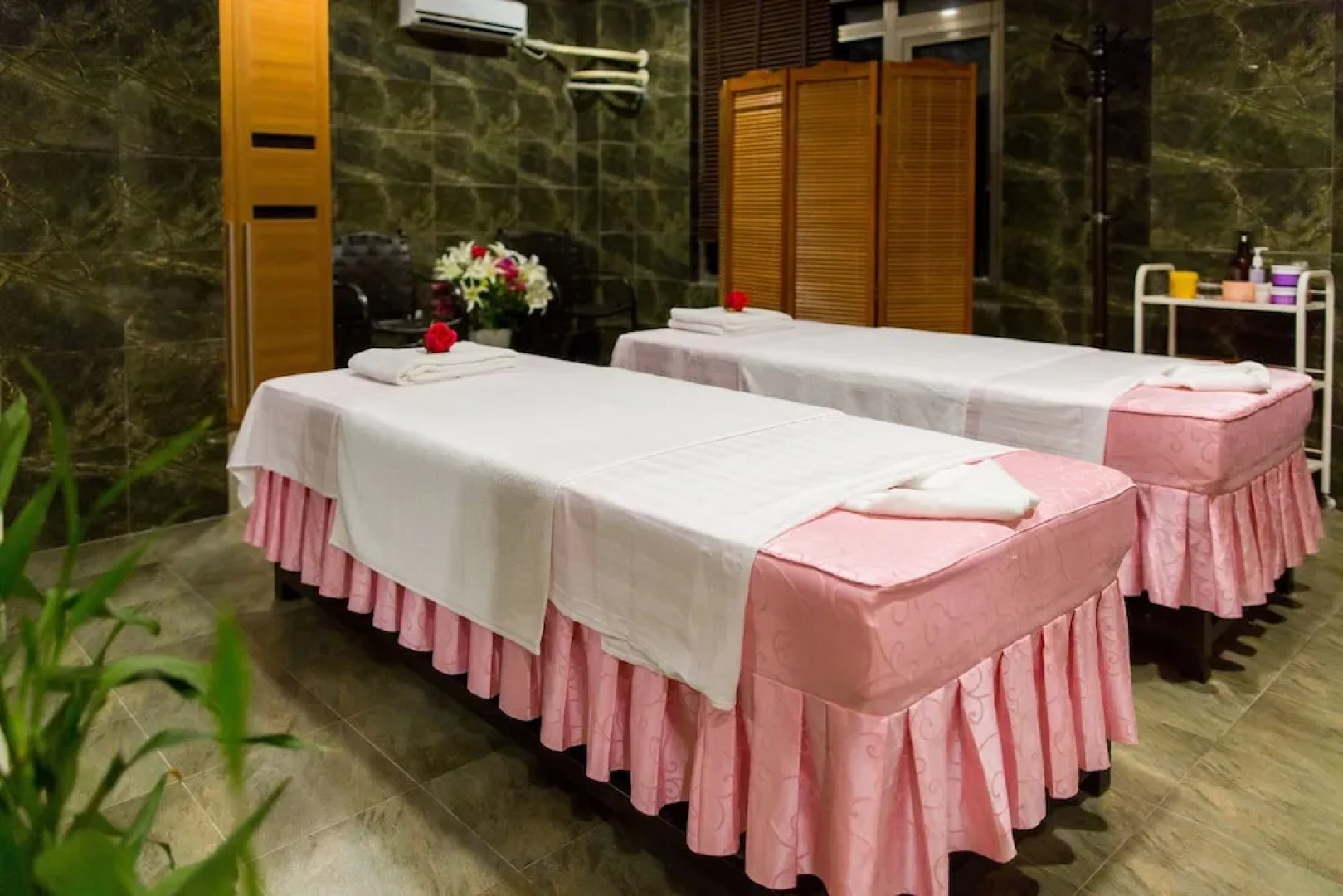 Palau Vacation Hotel