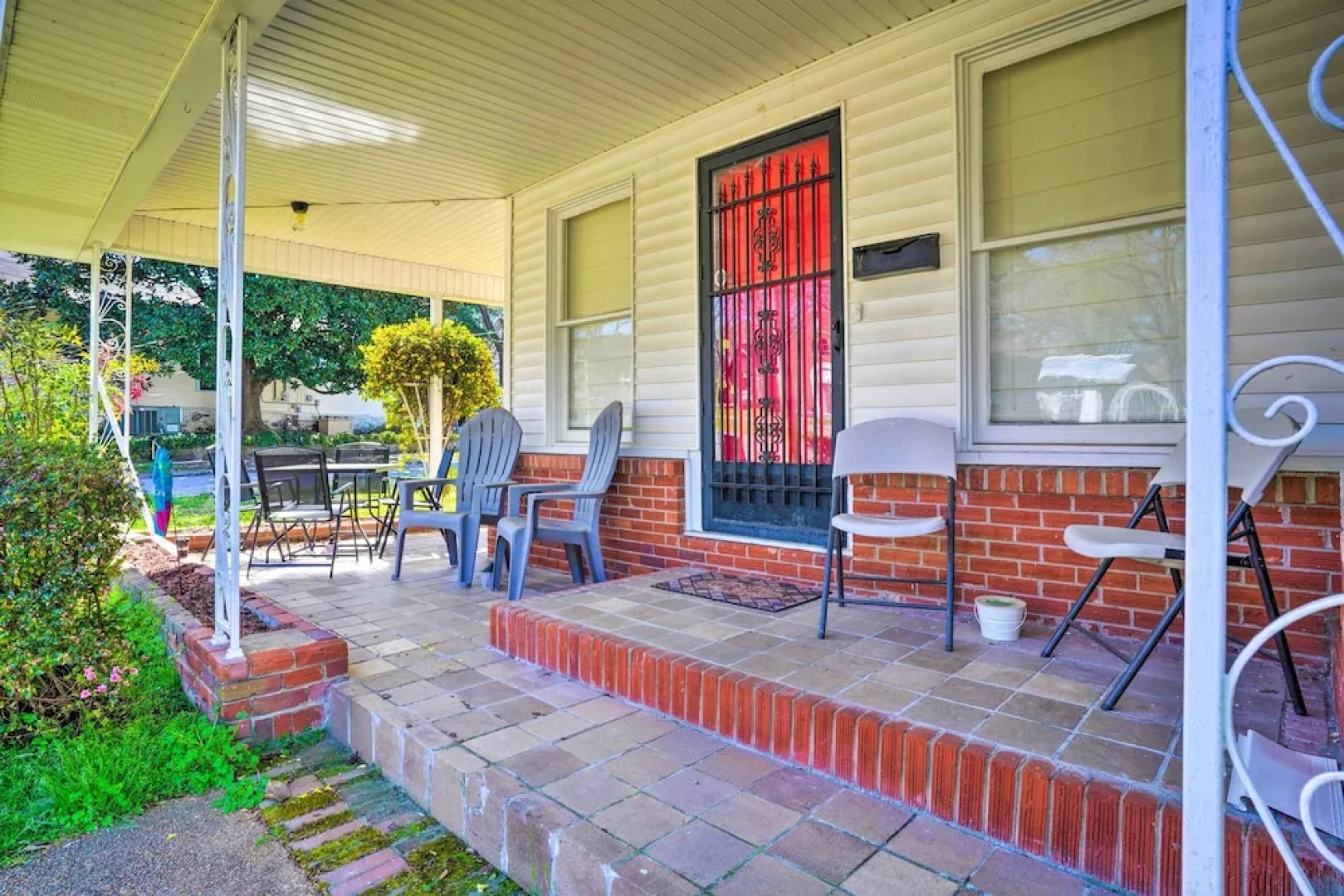 Cozy Corinth Escape ~ Half-mi to Shop & Dine!