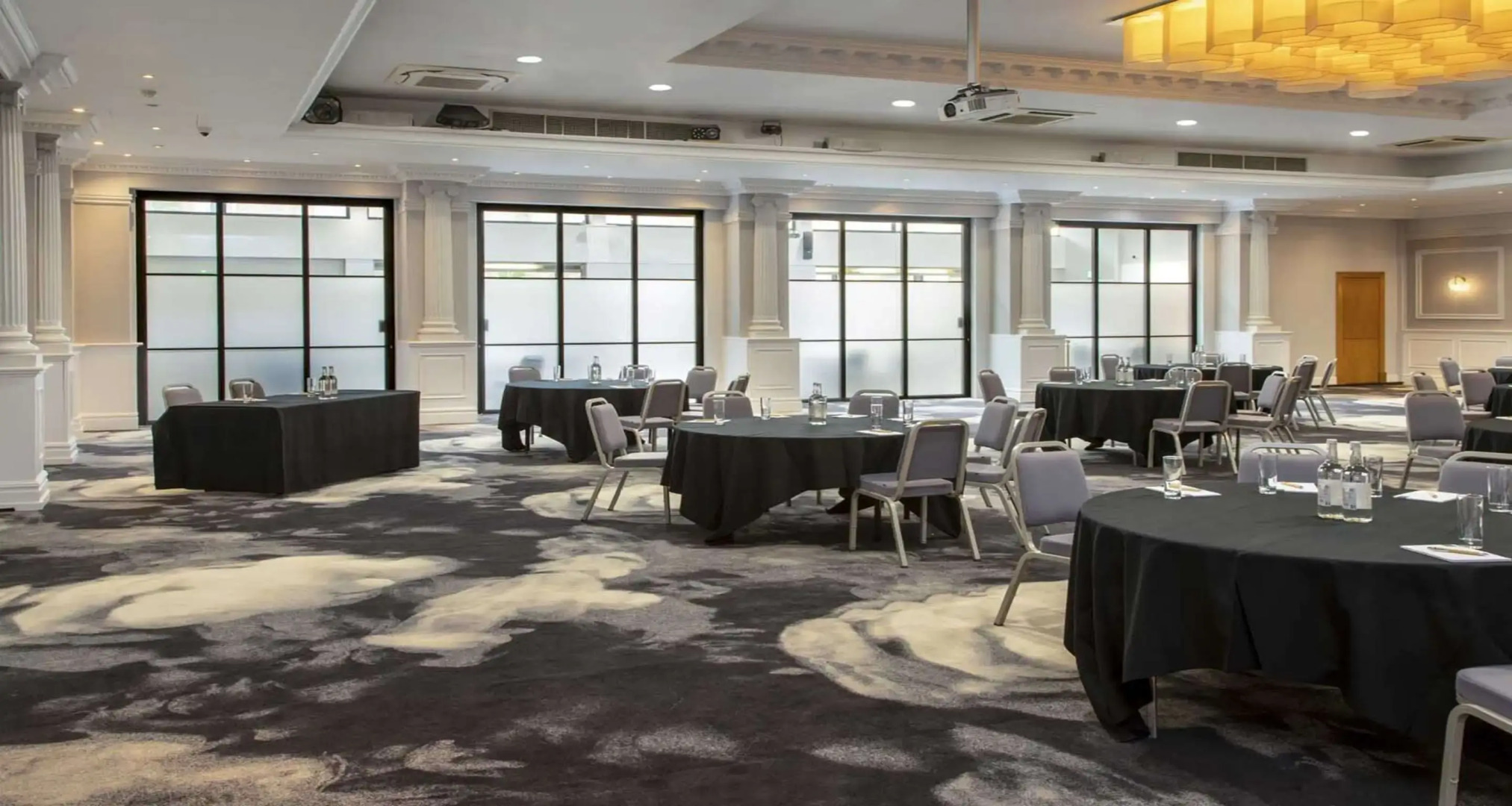 The Queen at Chester Hotel, BW Premier Collection