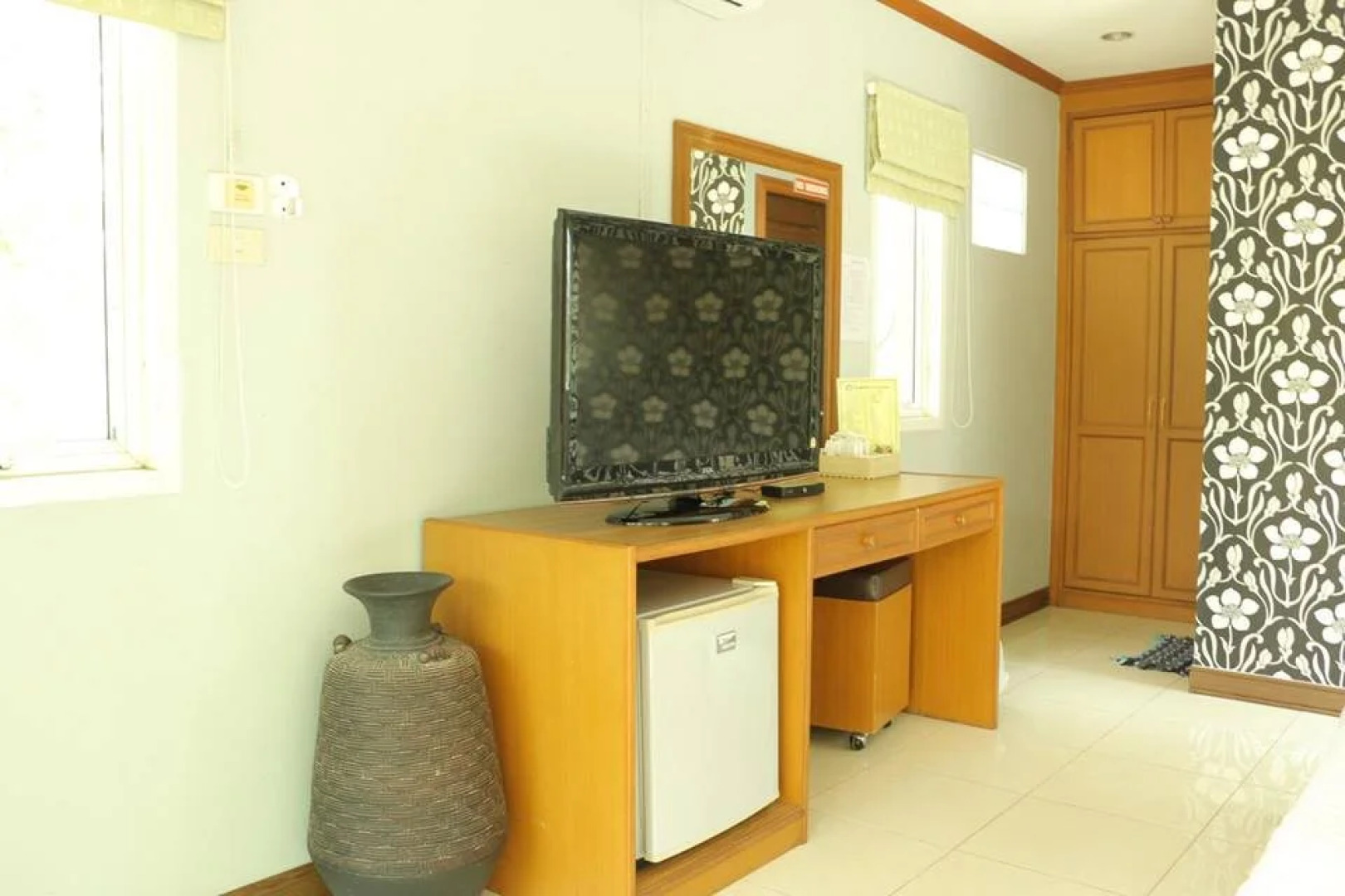 Cha-am Fishing Inn and Resort