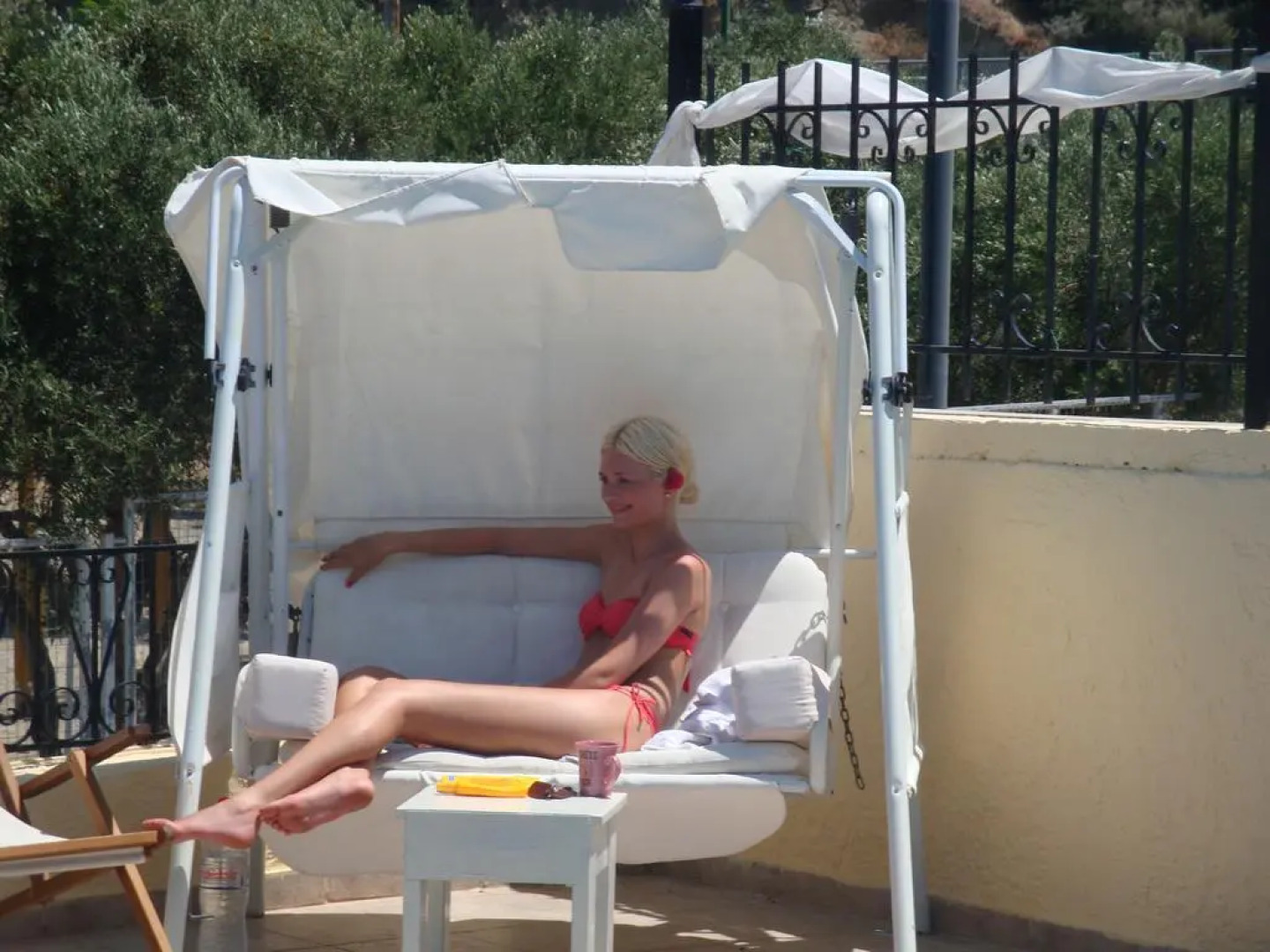 Maria-Flora Apartments