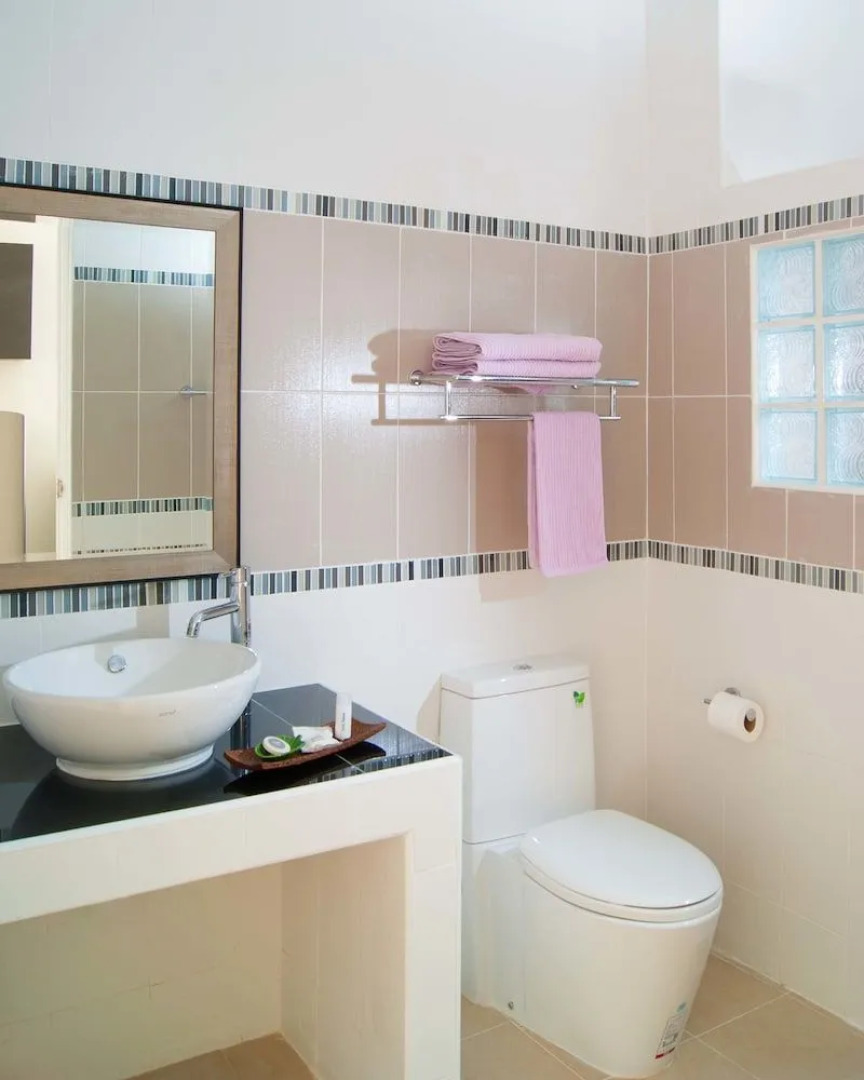 Suporn Lakeview Service APT & Homestay