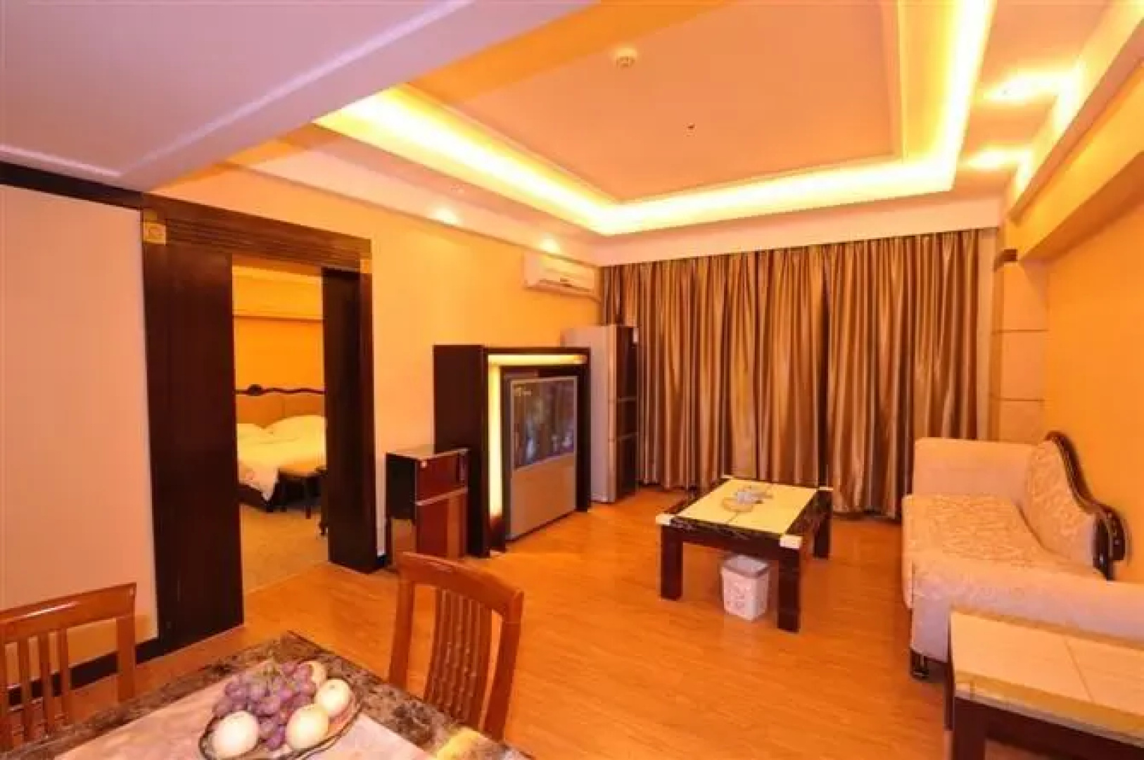 Xingan Zelin Hotel