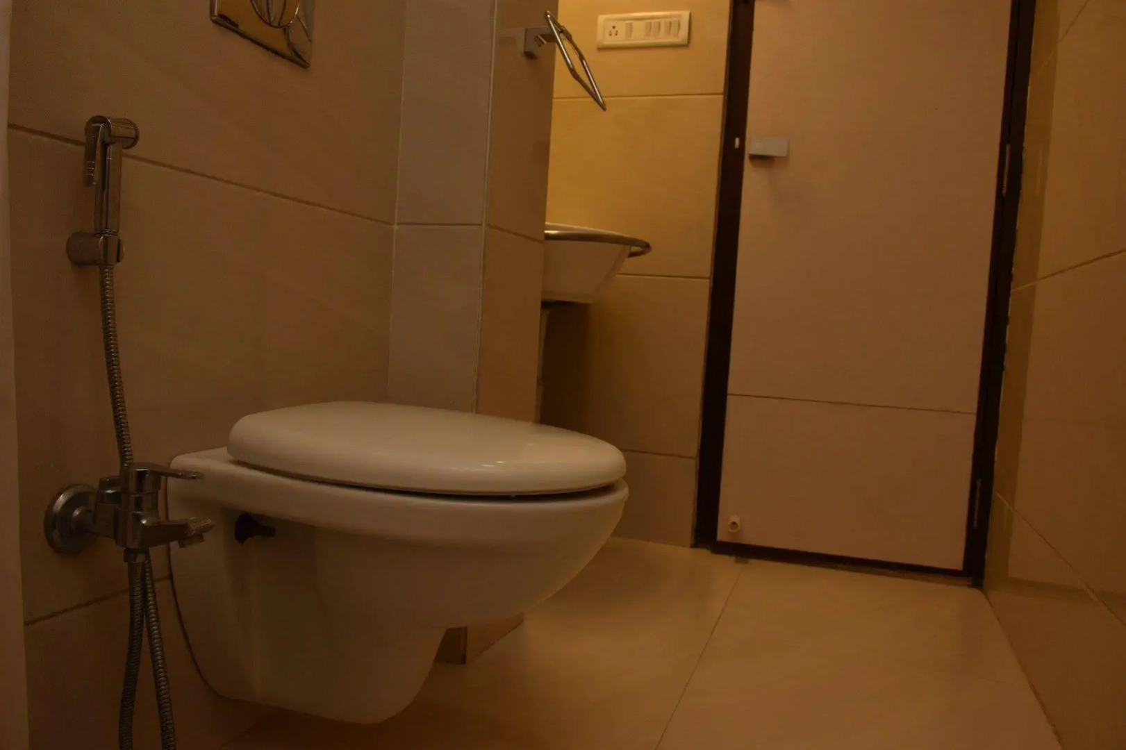 FabHotel Amrit Residency