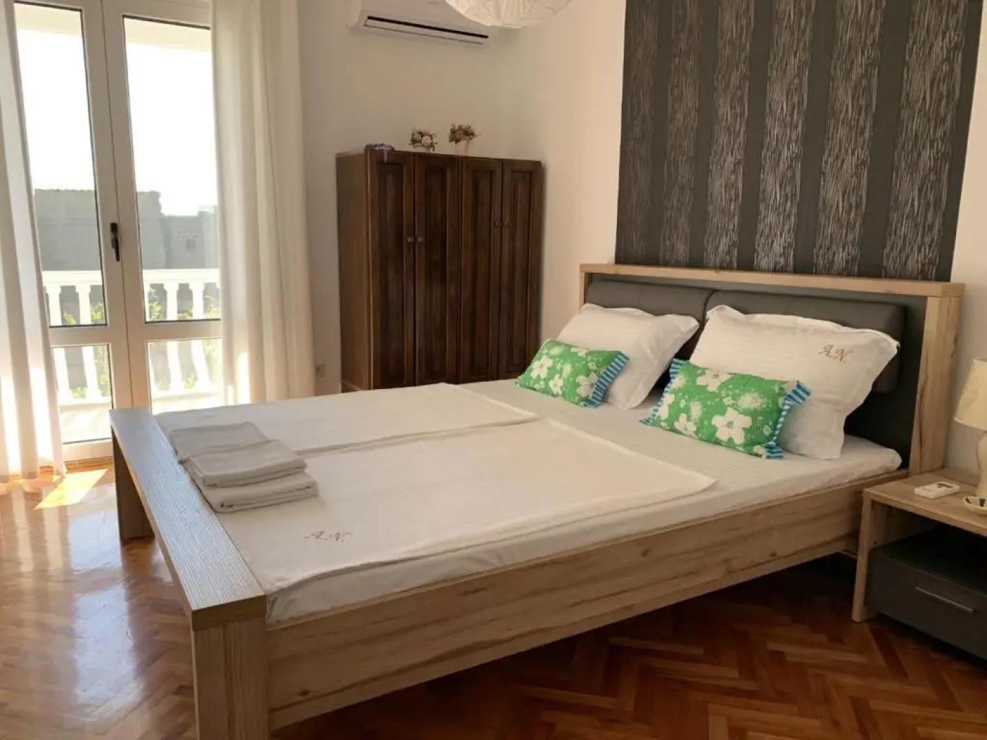 Apartmani Novkovic