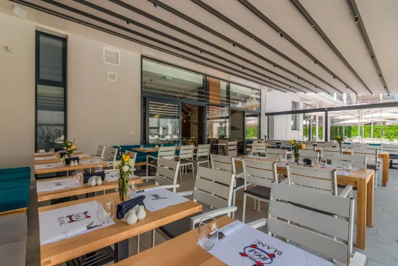 Nyota Hotel & Conference Center