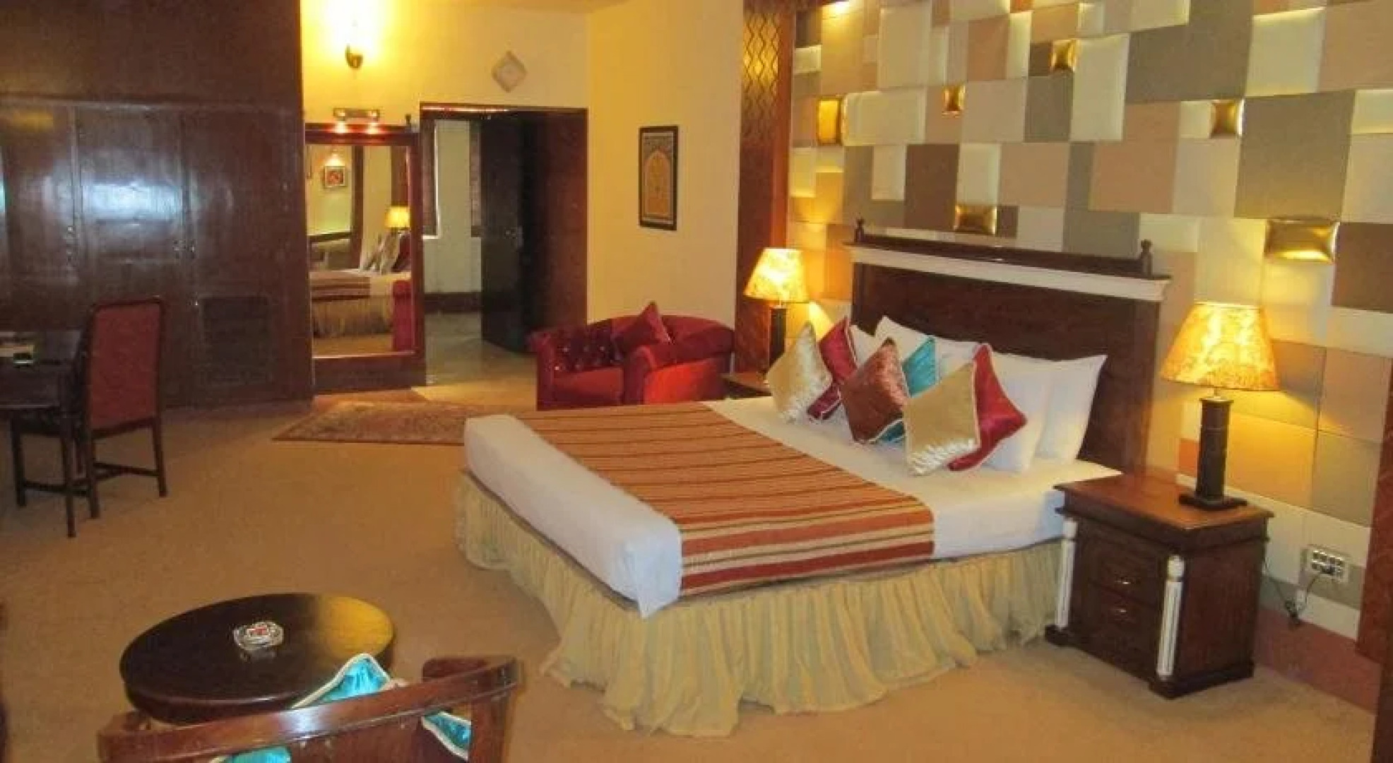 Sheza Inn Hotel Multan