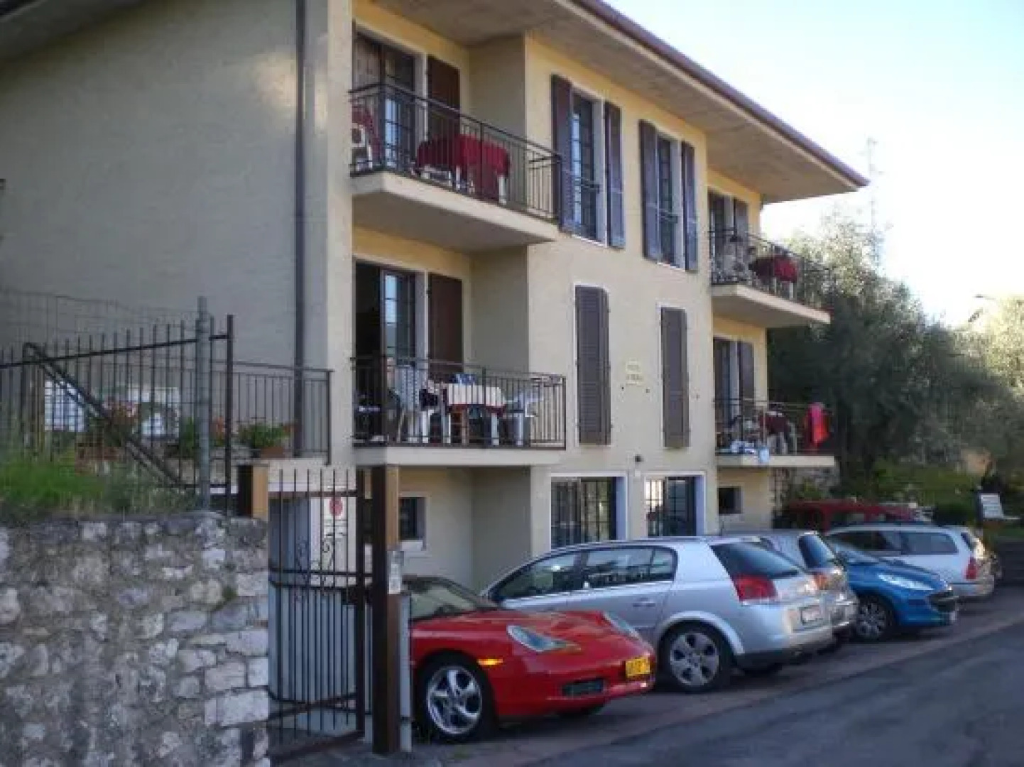 New Piccolo Residence