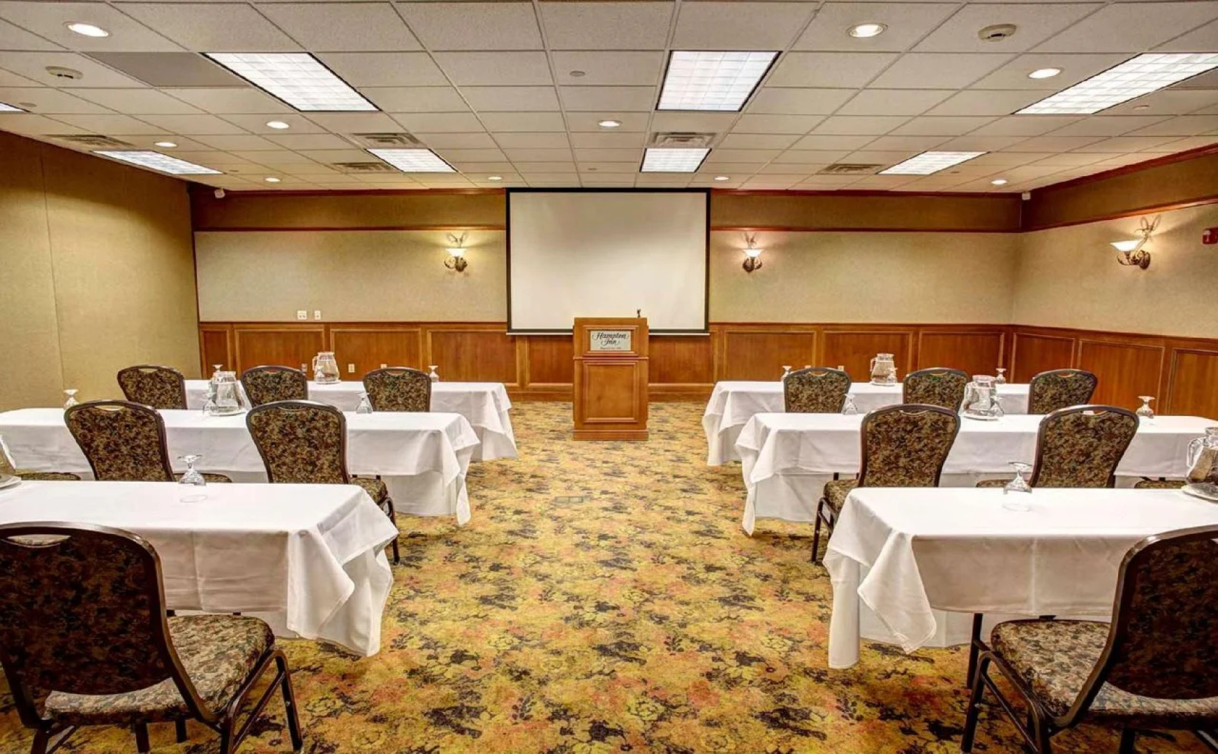 Comfort Inn & Suites Rapid City near Mt. Rushmore