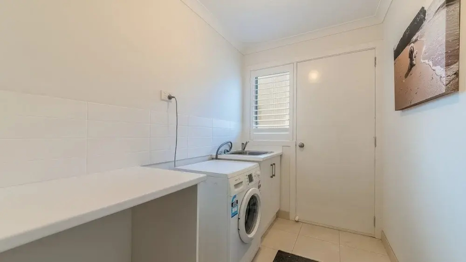 7 Graydens with views in Ventnor