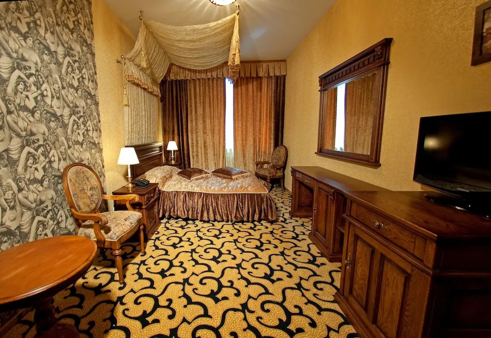 Deluxe Hotel «Купава»