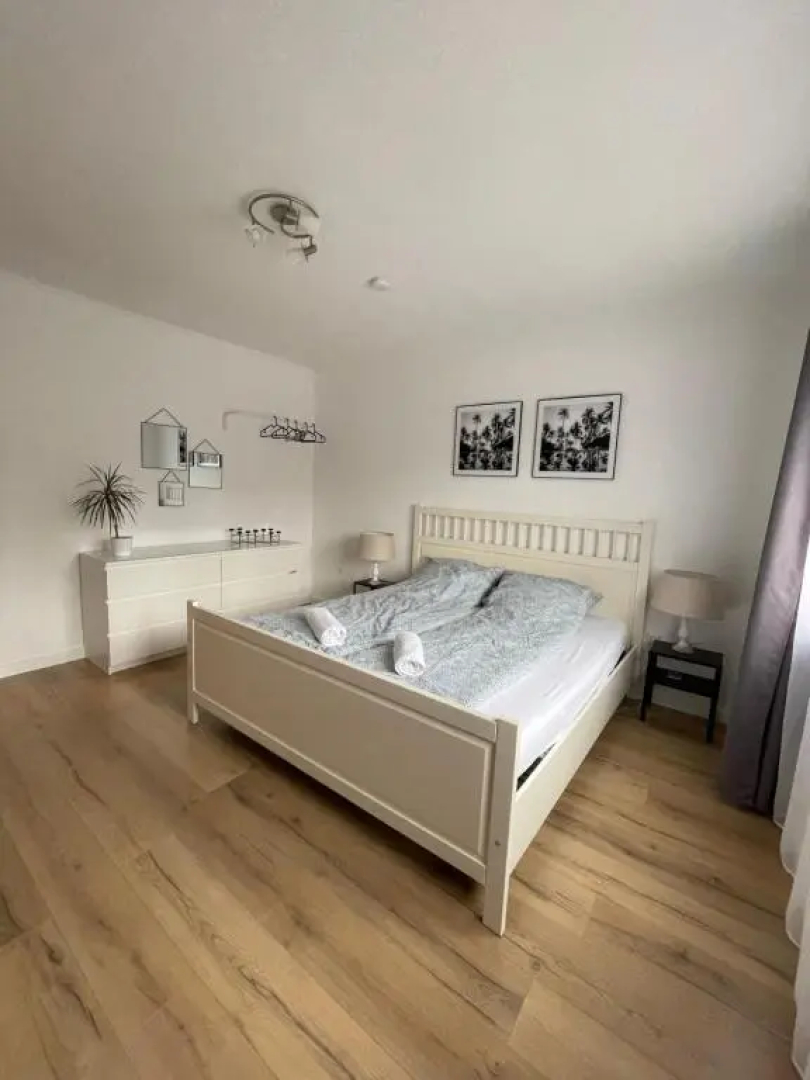 Moderne, helle Wohnung mit Terasse 15min bis OB Centro