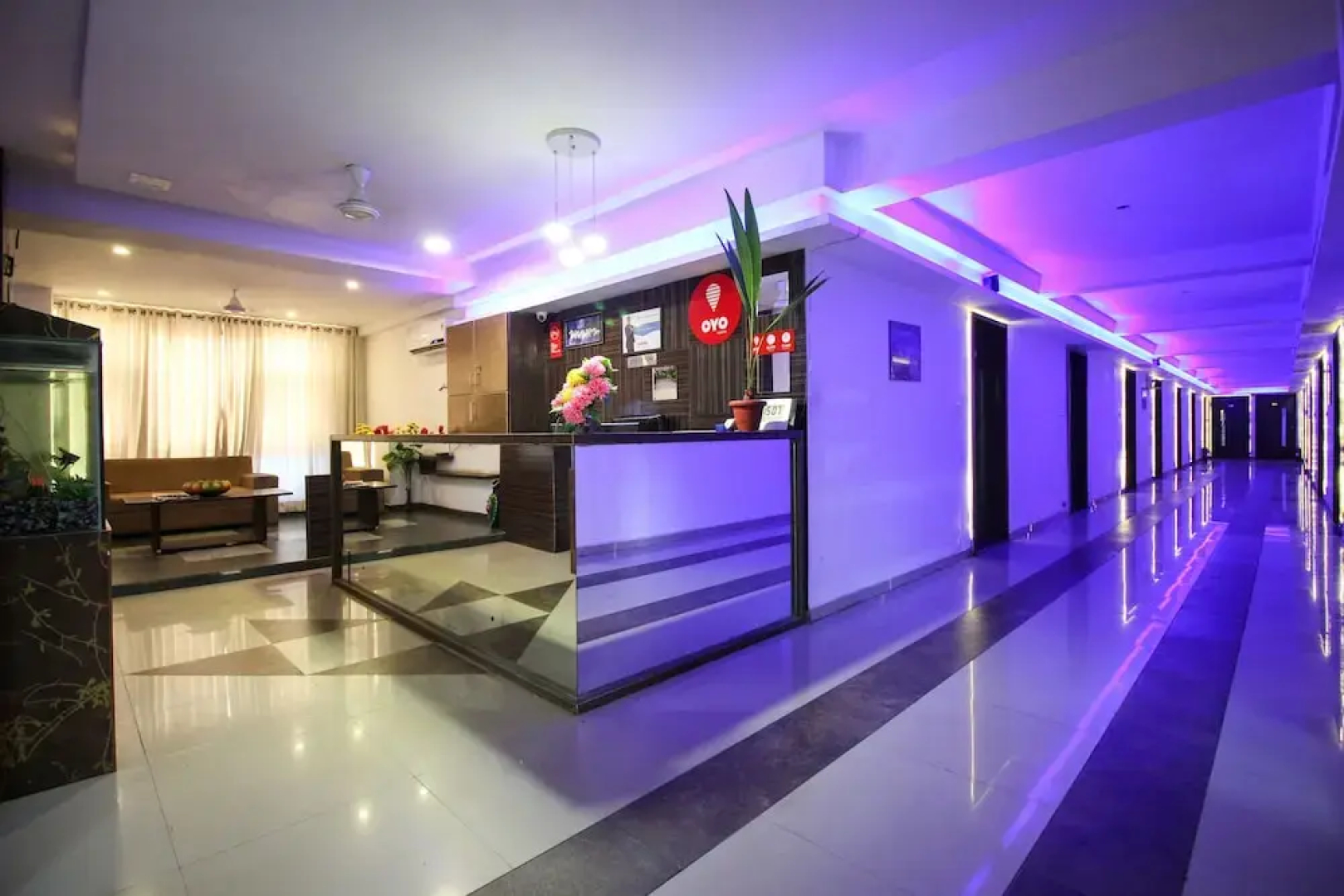 OYO 5122 Hotel Midway Residency
