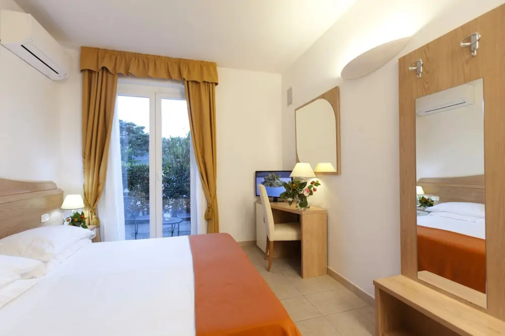 Hotel Villa Smeraldo