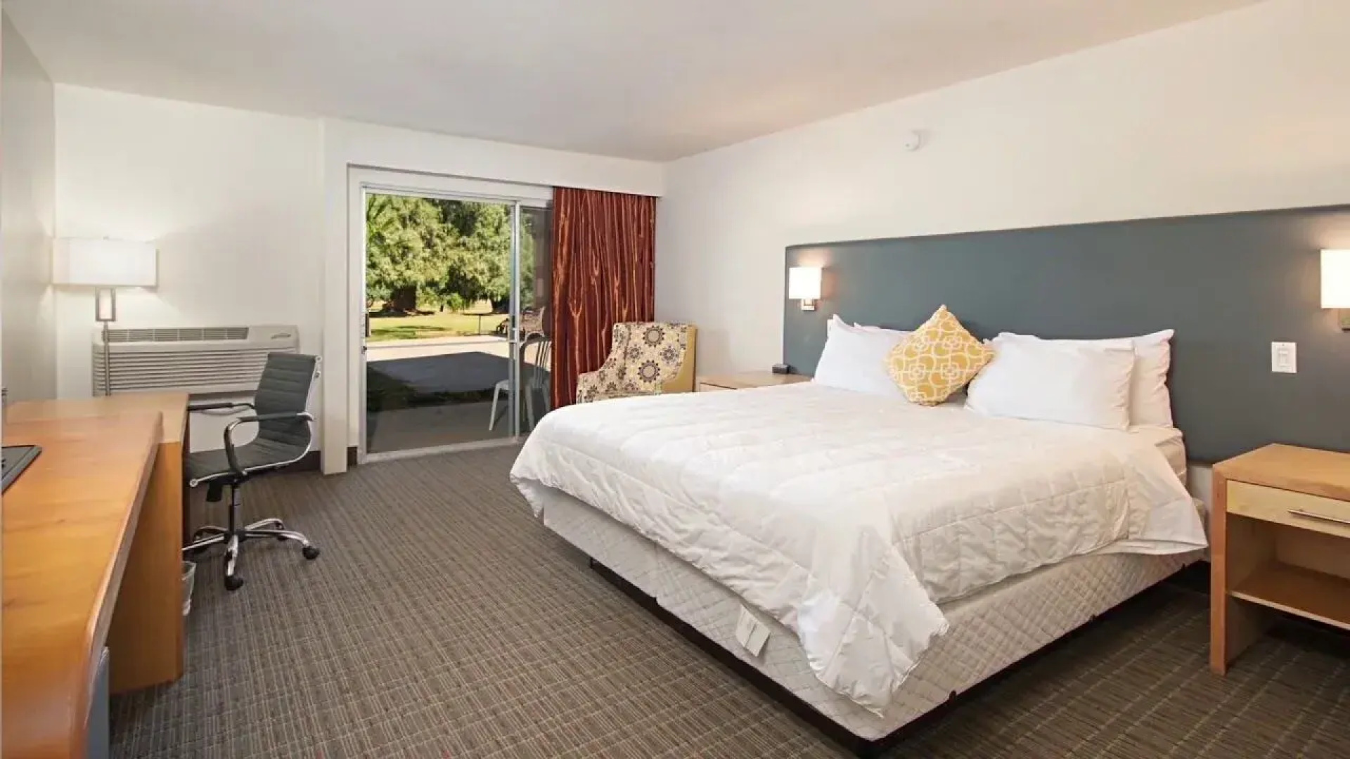 Barbara Worth Resort