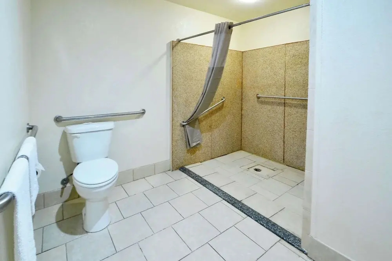 Hiway Inn Express of Atoka