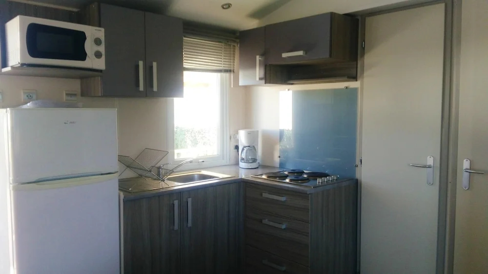 Property With 3 Bedrooms in Port-la-nouvelle, With Shared Pool, Furnished Terrace and Wifi