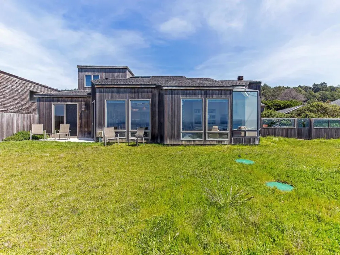 Ariel formerly Tre Sorelle by RedAwning