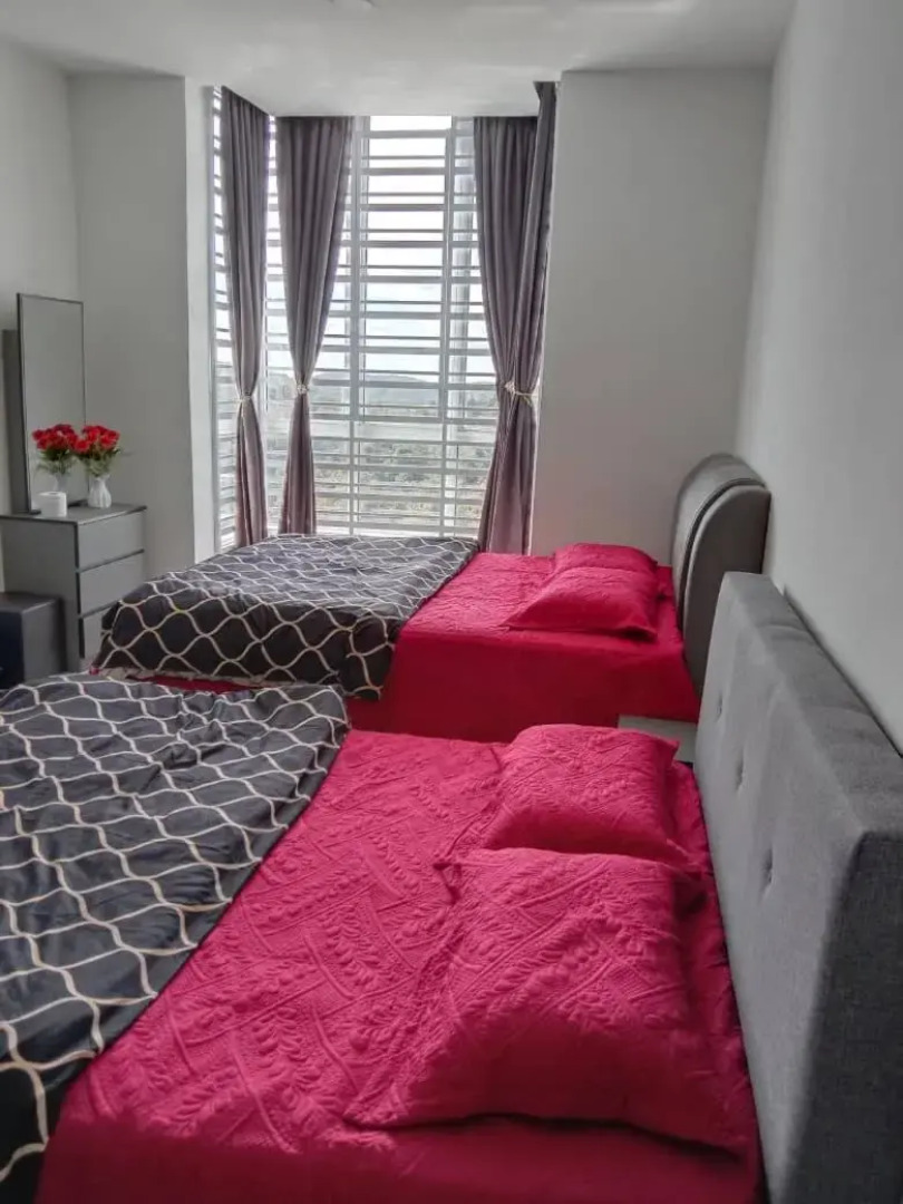 Ramadhina Eagle Eye View Home2stay Emerald Avenue