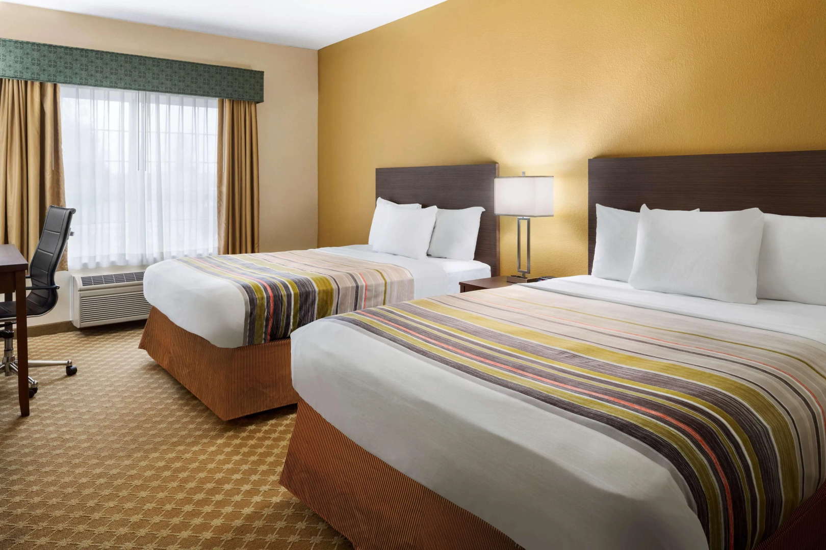 Country Inn & Suites by Radisson, Manteno, IL