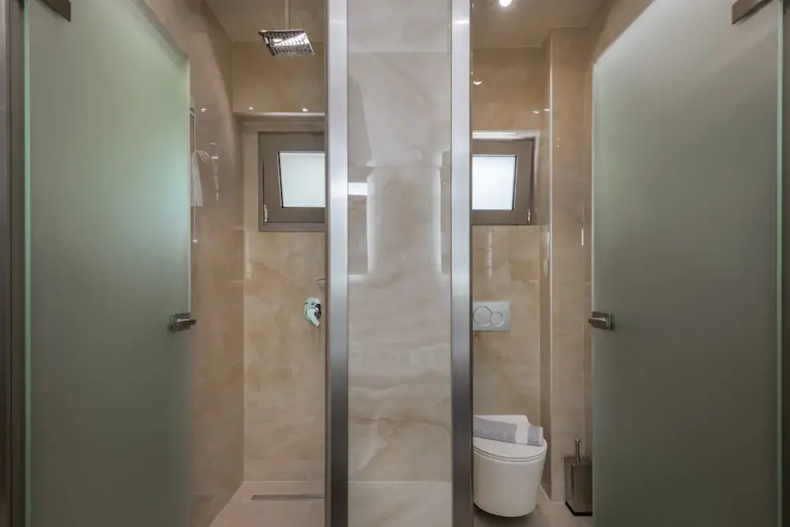 Mystique Luxury Suites & Maisonettes