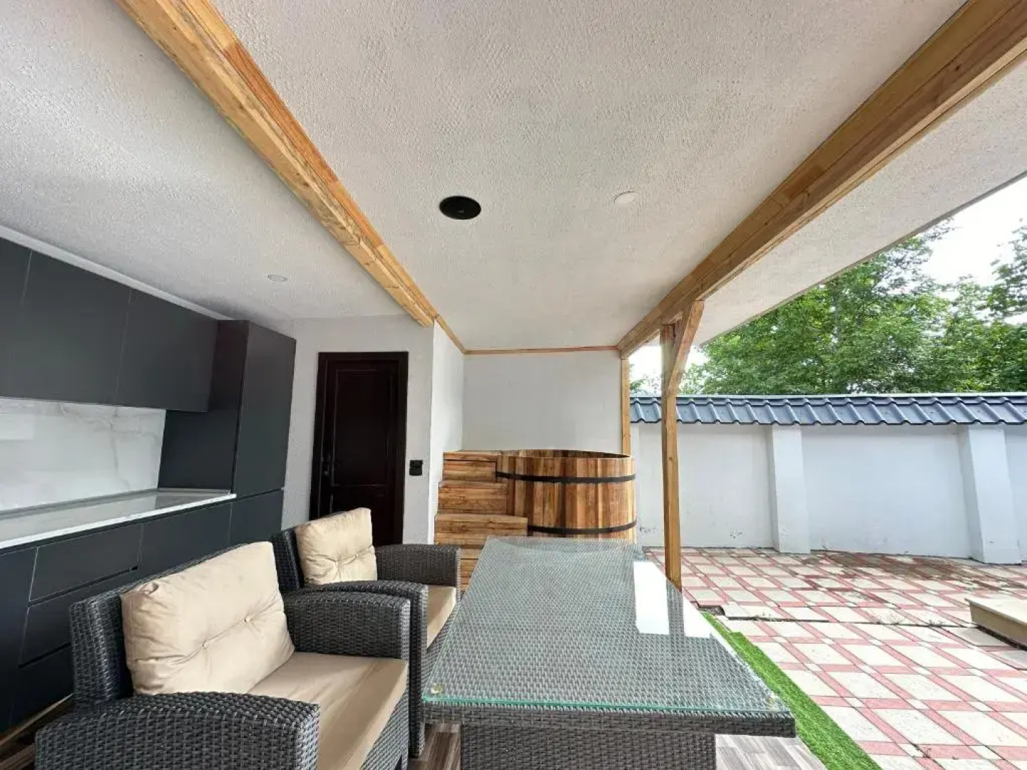 Qafqaz Suite Wood Stack