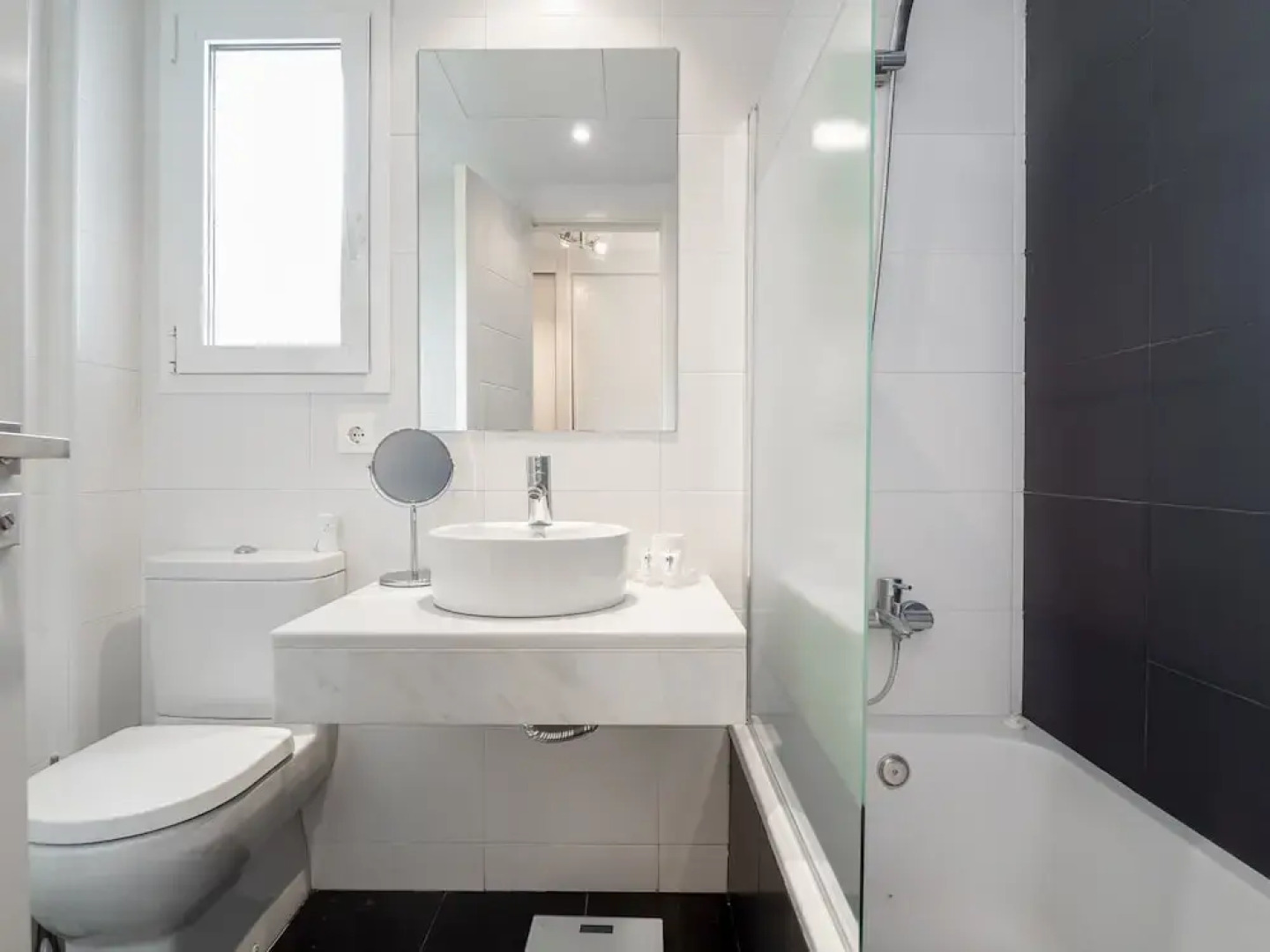 2051-New 3 bedrooms on golf