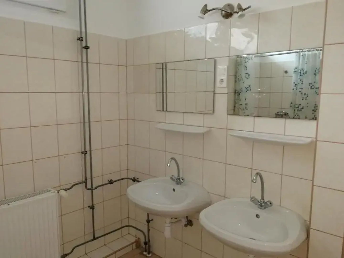 Ifjúsági Szálló és Kemping