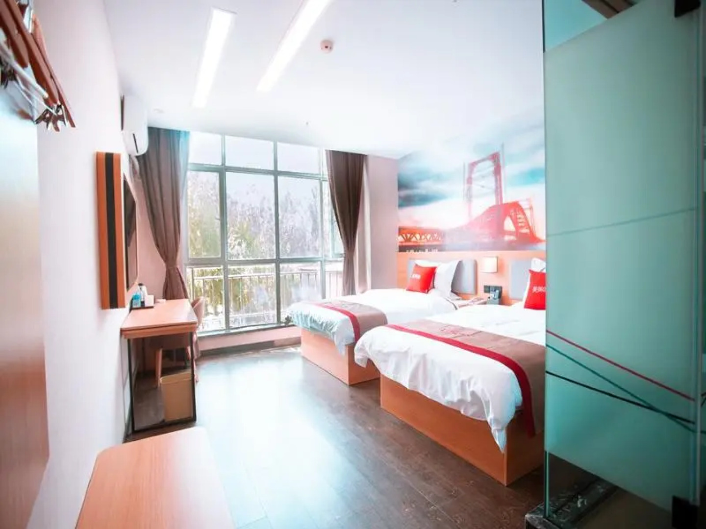 Thank Inn Hotel Xinjiang Kashi Shache Rongbin Commercial Street