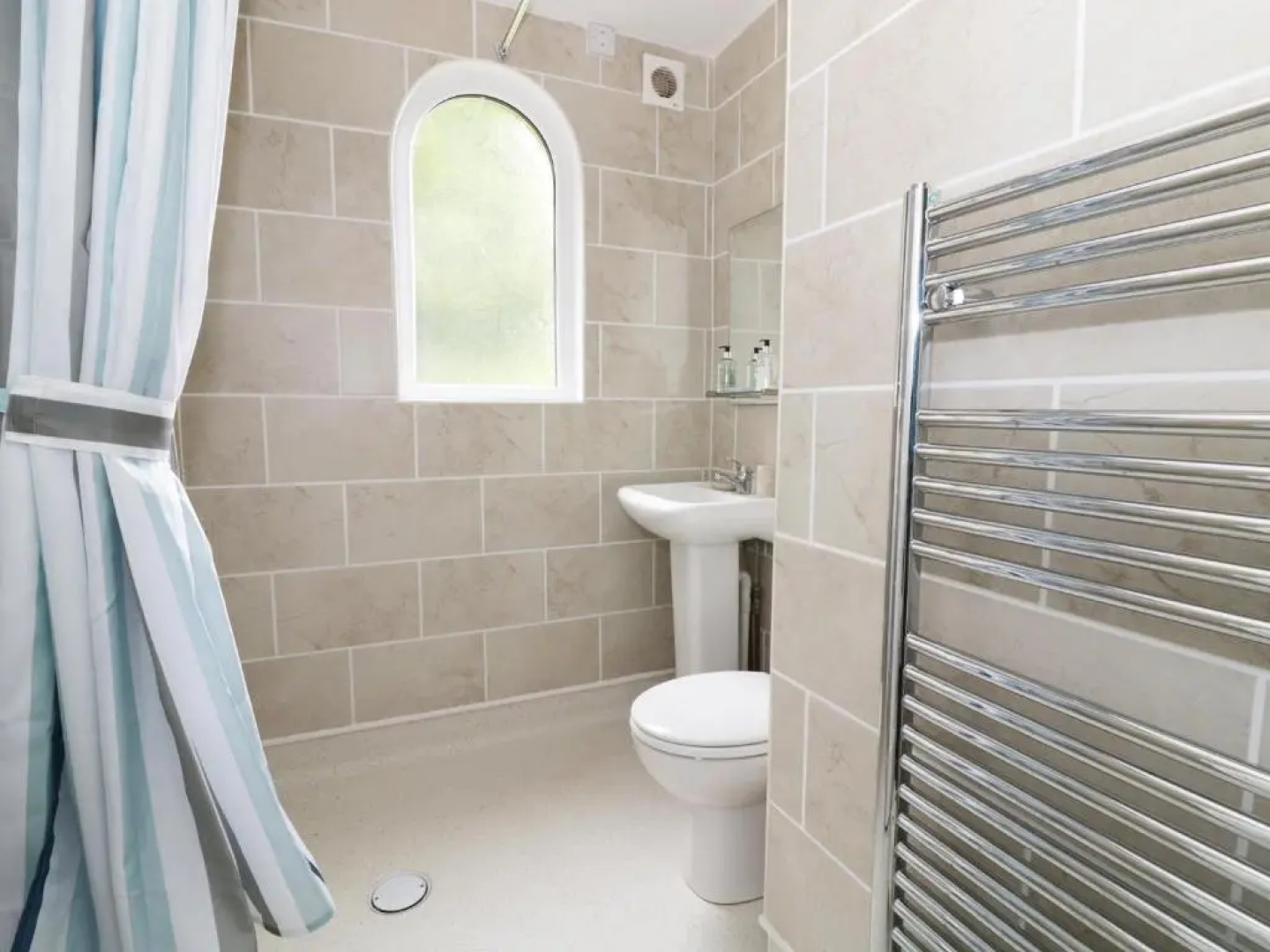 Flat 1, Cambridge Court